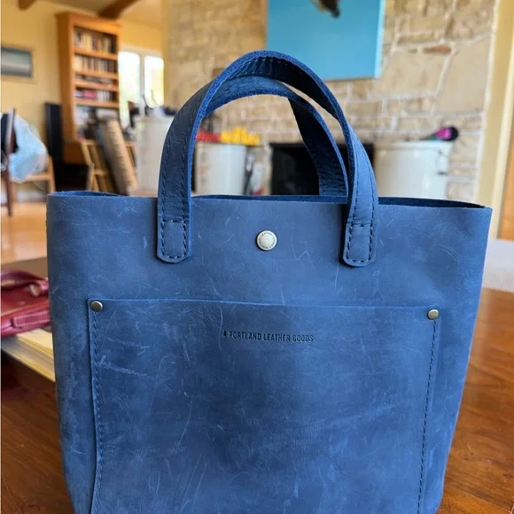 New! Portland Leather Goods Navy Medium Tote - Picture 2 of 8